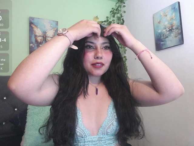 DaisyMoon8 live cam on BongaCams