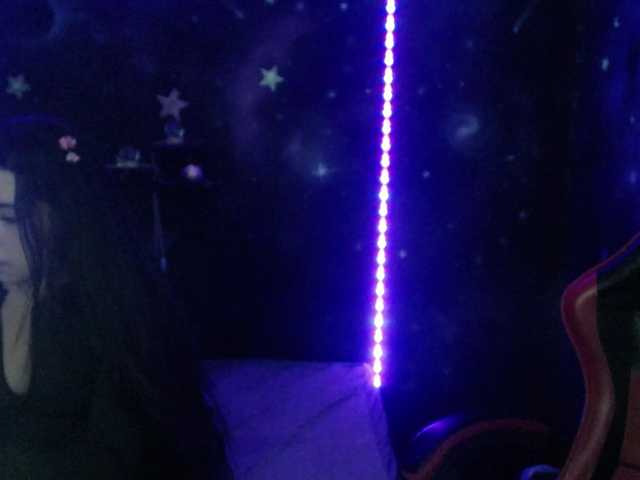DaisyMoon8 live cam on BongaCams