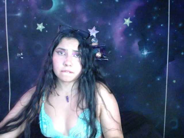 DaisyMoon8 live cam on BongaCams