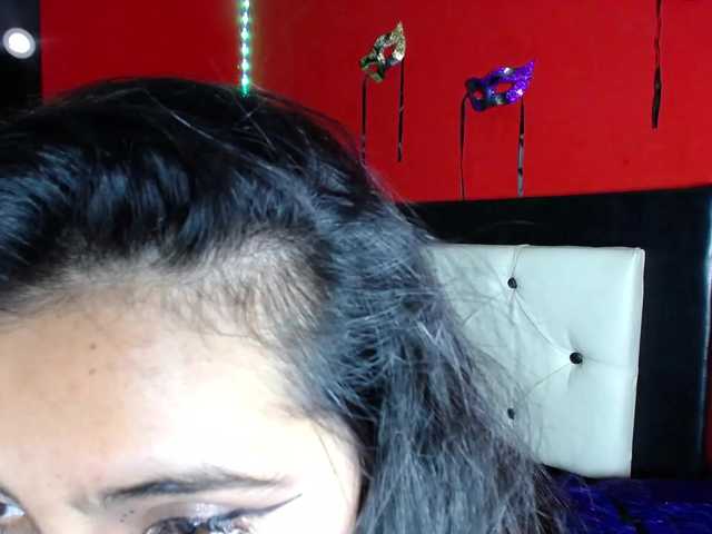 DaisyMoon8 live cam on BongaCams