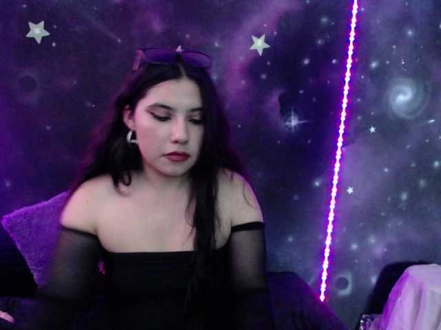 DaisyMoon8 live cam on BongaCams