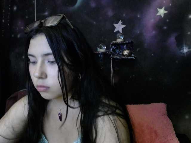 DaisyMoon8 live cam on BongaCams