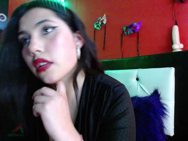 DaisyMoon8 live cam on BongaCams