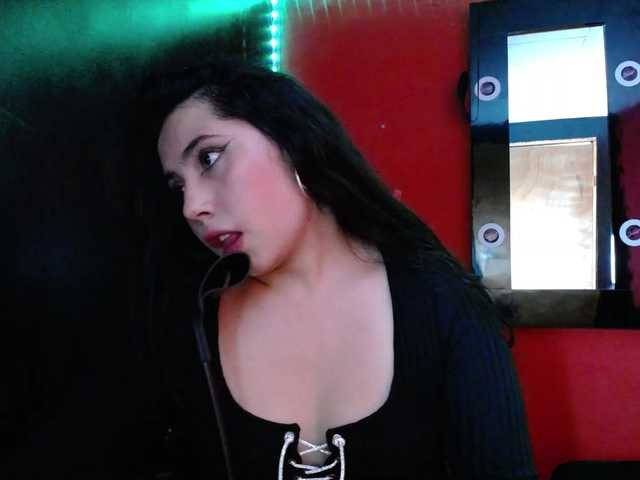 DaisyMoon8 live cam on BongaCams