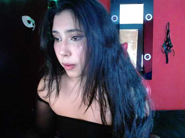 DaisyMoon8 live cam on BongaCams