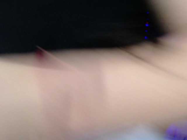 DaisyMoon8 live cam on BongaCams
