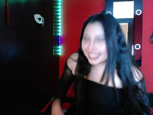 DaisyMoon8 live cam on BongaCams