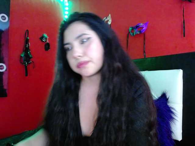 DaisyMoon8 live cam on BongaCams