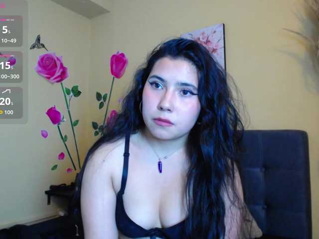 DaisyMoon8 live cam on BongaCams