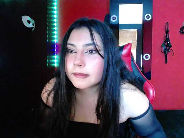 DaisyMoon8 live cam on BongaCams