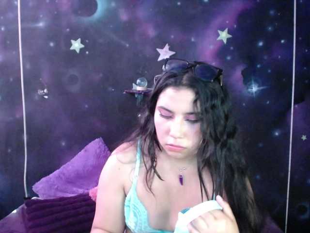 DaisyMoon8 live cam on BongaCams
