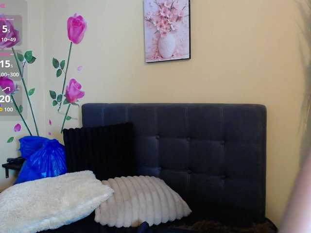 DaisyMoon8 live cam on BongaCams