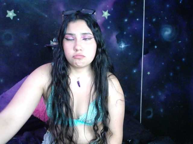 DaisyMoon8 live cam on BongaCams