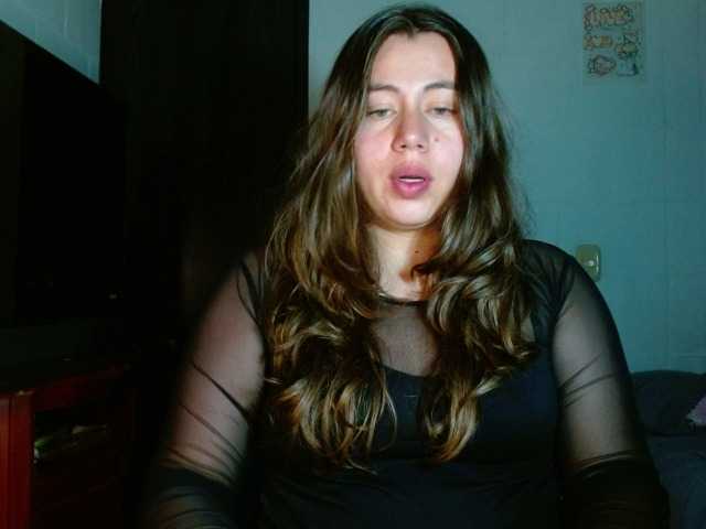 katelove-1 live cam on BongaCams