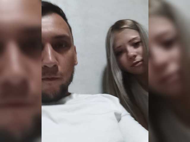 LOVELYTWINS live cam on BongaCams