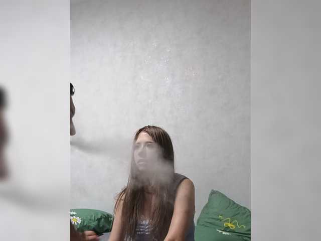 LOVELYTWINS live cam on BongaCams