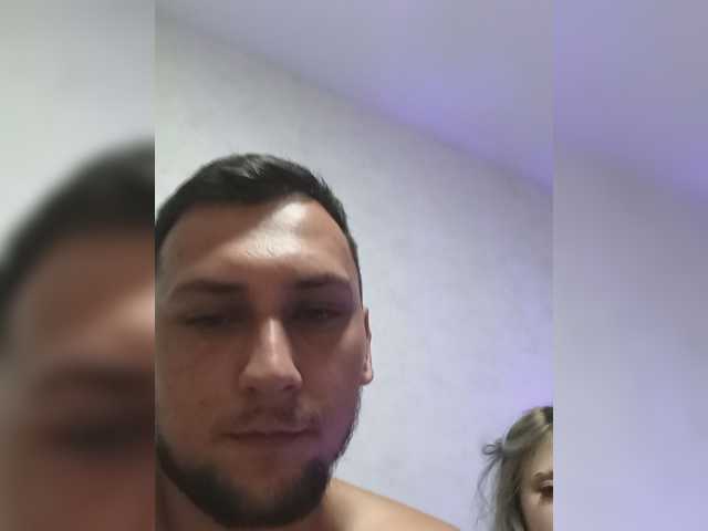 LOVELYTWINS live cam on BongaCams