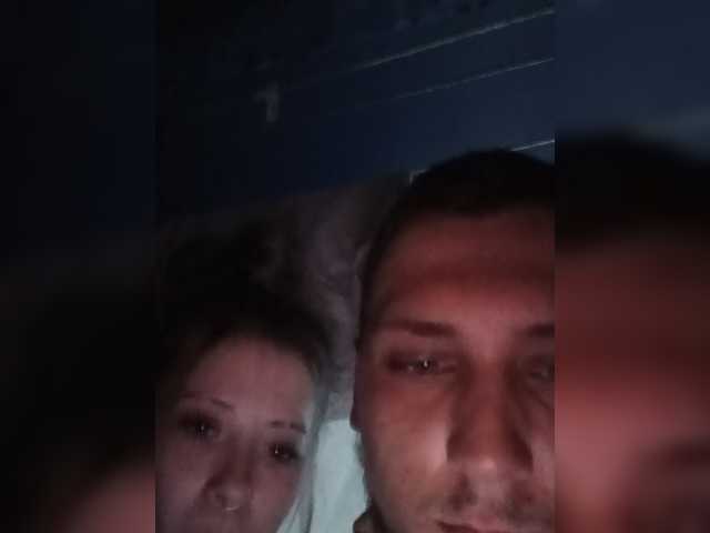 LOVELYTWINS live cam on BongaCams