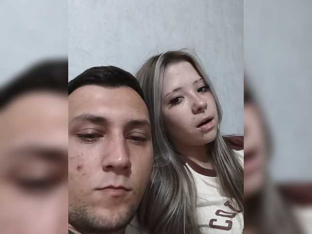 LOVELYTWINS