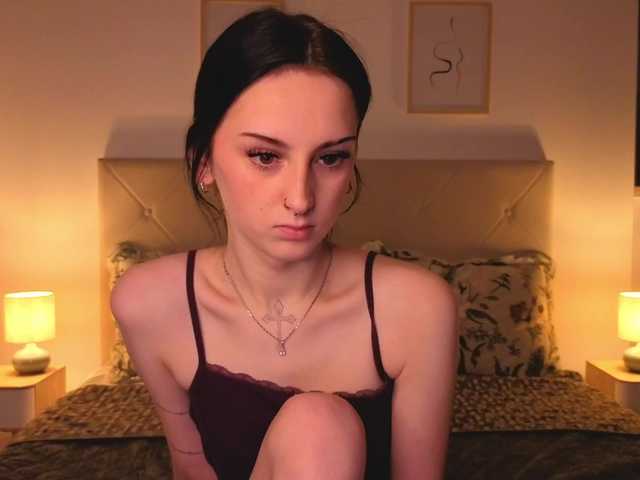CutieMollyy live cam on BongaCams