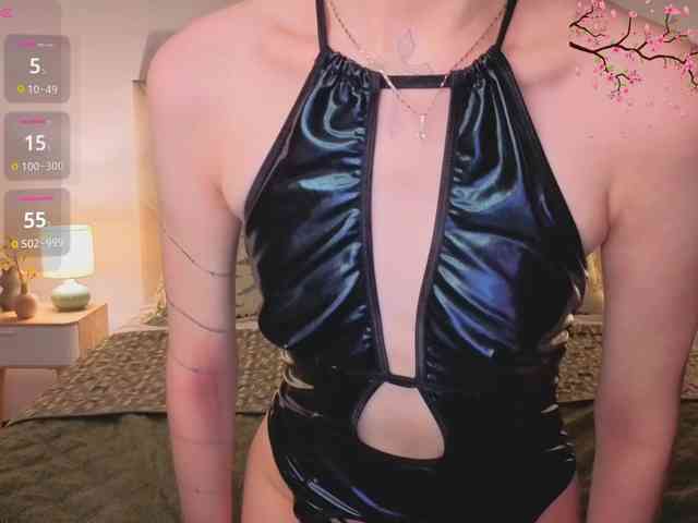 CutieMollyy webcam