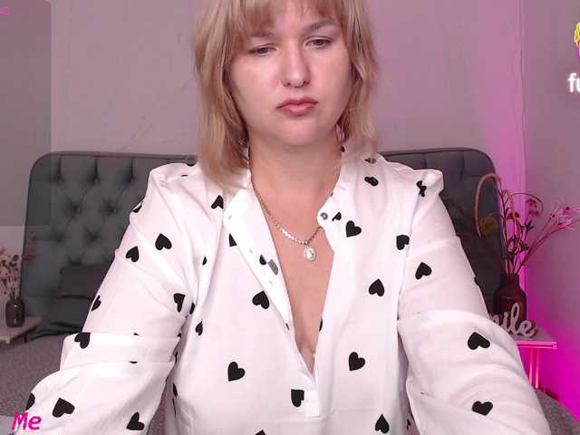 Olivia-muse live cam on BongaCams