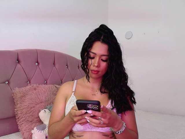 Fernanda-Sweet live cam on BongaCams