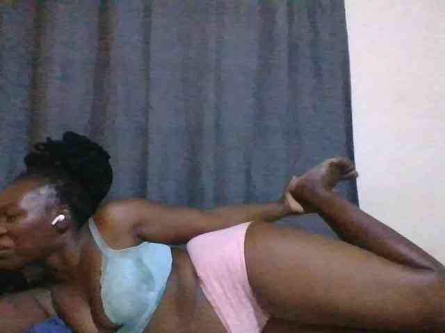 Pretty-vee webcam