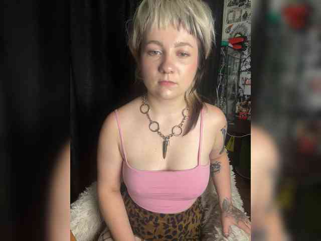 VandalGirl6 webcam