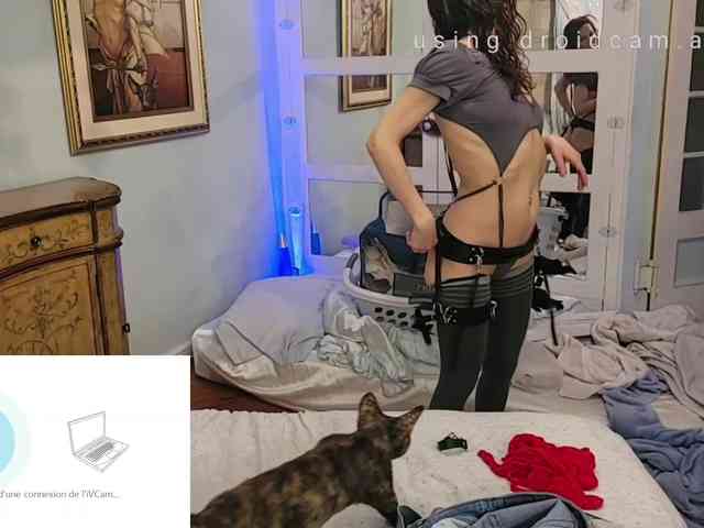 TNT-TinyNTroubble69 webcam