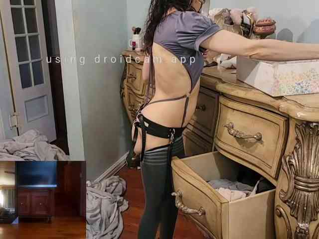TNT-TinyNTroubble69 webcam