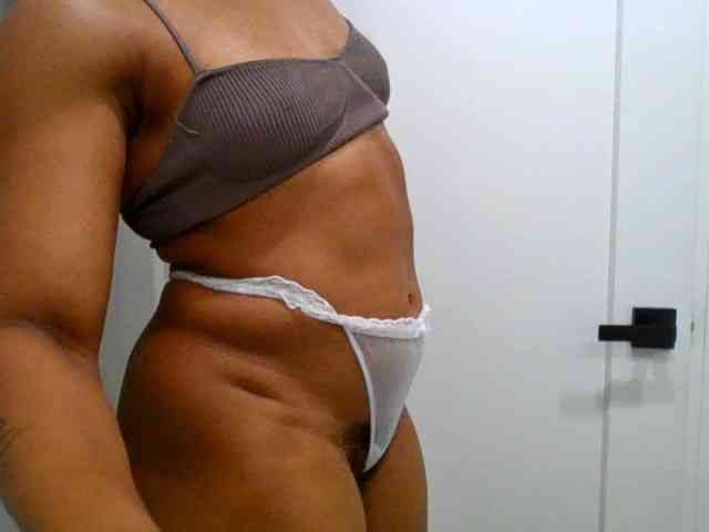 MissBoss Live Webcam on BongaCams