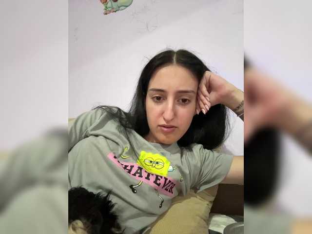 Alenushhh1 live cam on BongaCams