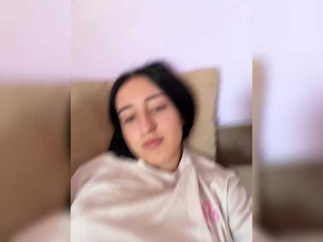 Alenushhh1 live cam on BongaCams