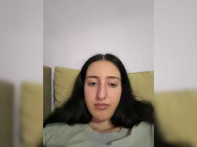 Alenushhh1 live cam on BongaCams