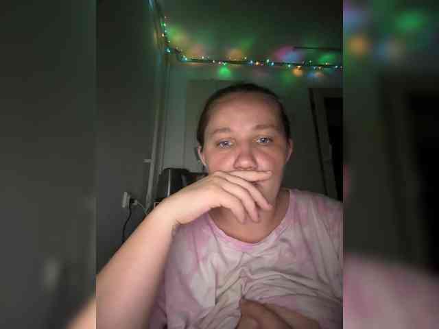 Maya125812 webcam