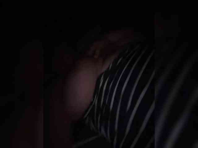 Maya125812 webcam