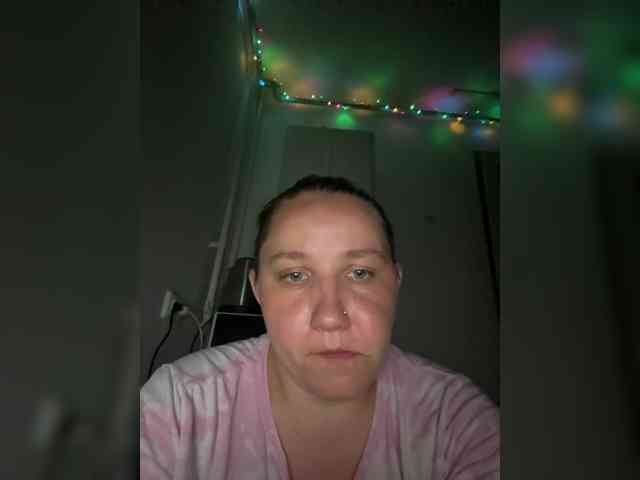 Maya125812 webcam