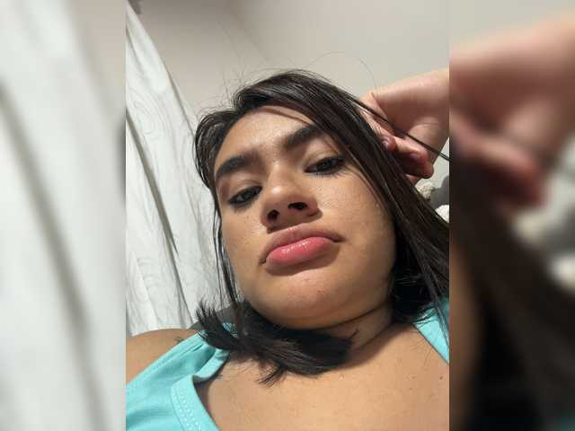 LaraFoxx live cam on BongaCams