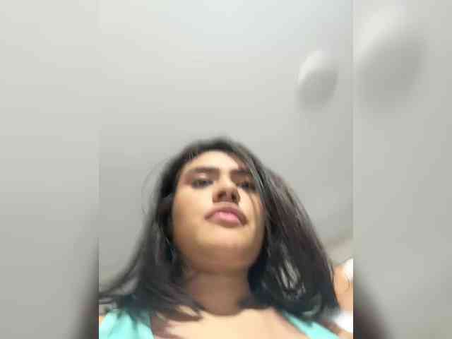 LaraFoxx