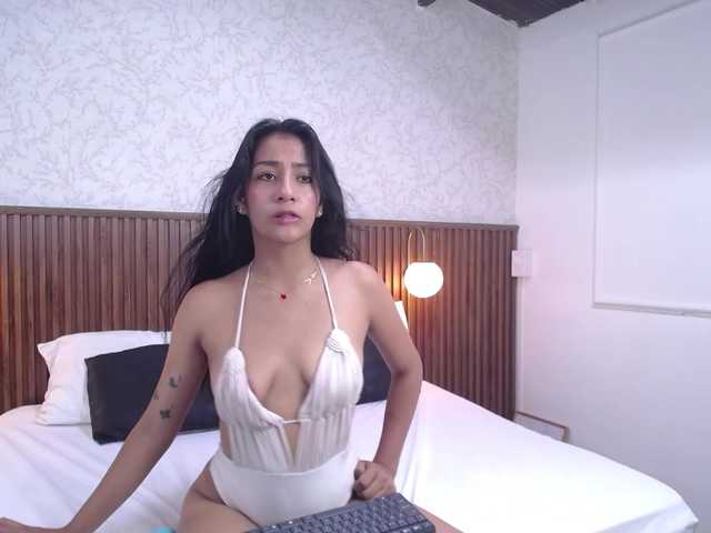 ThaniaPrincess live cam on BongaCams