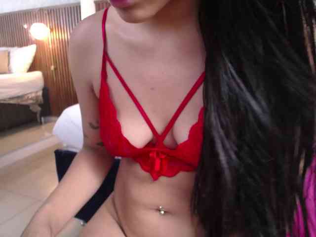 ThaniaPrincess webcam