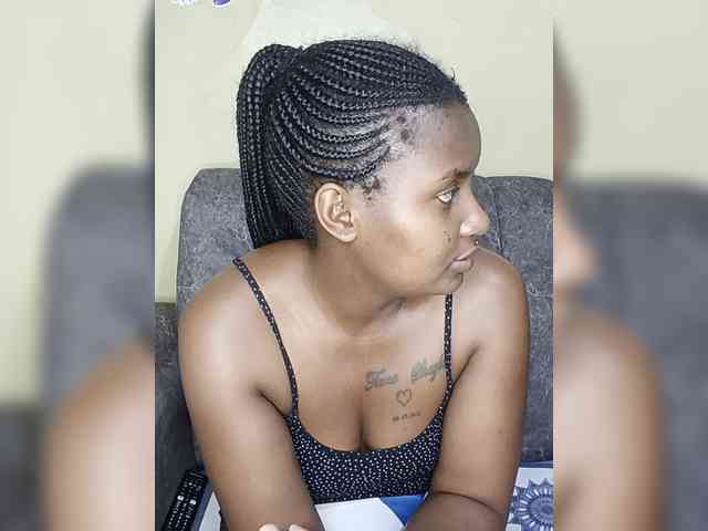 Sweetberry71 webcam
