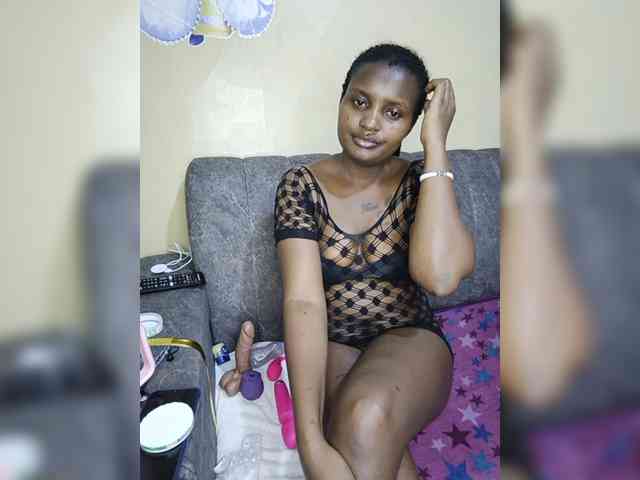 Sweetberry71 webcam