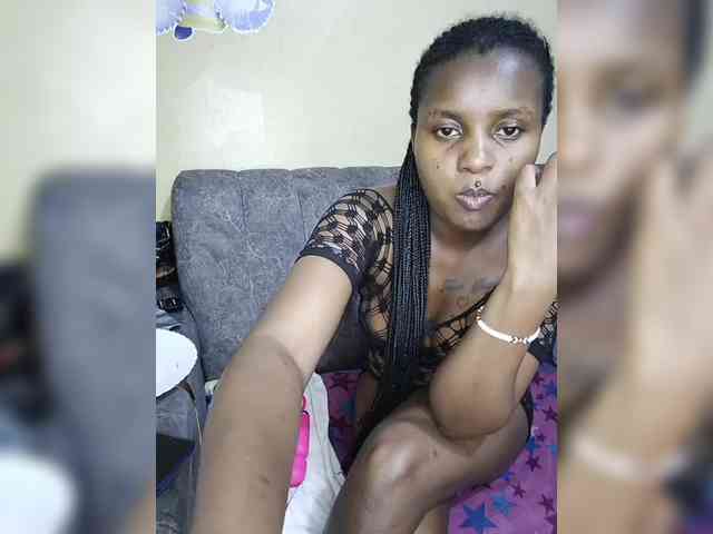 Sweetberry71 webcam
