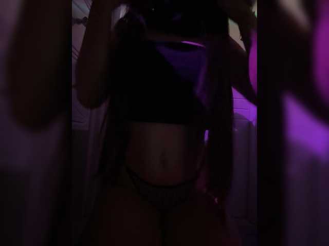 Kisavip666 live cam on BongaCams