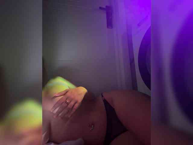 Kisavip666 webcam