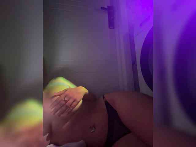 Kisavip666 webcam