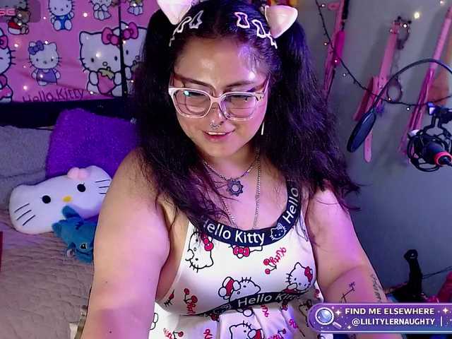lulupuppy live cam on BongaCams