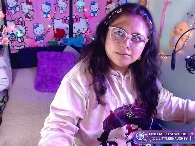 lulupuppy live cam on BongaCams